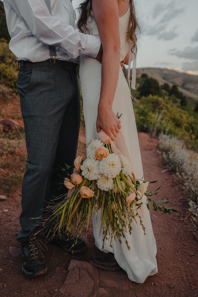 What to wear for your hiking elopement