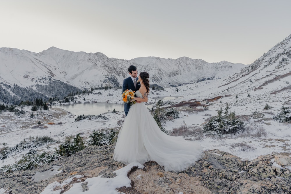 Colorado elopement during the winter